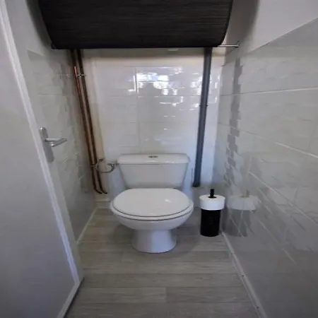 Appartement Centre - Beau Studio Cabine - 4/5 Personnes - Refait A Neuf 1 Arcachon